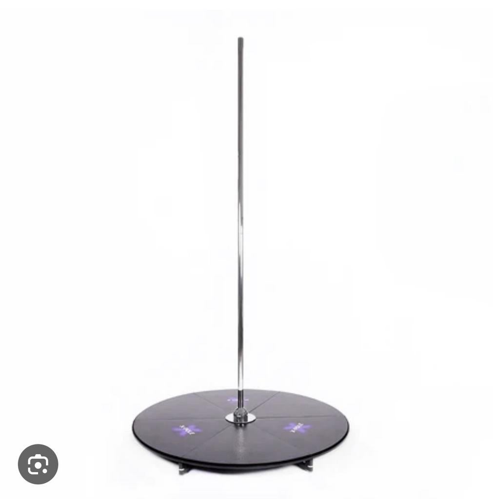 Paaldans podium, Enlèvement, Comme neuf