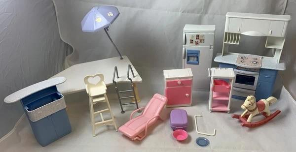 Ensemble de meubles Barbie So Real So Now Kitchen Baby Room, Enfants & Bébés, Jouets | Poupées, Comme neuf, Barbie, Envoi