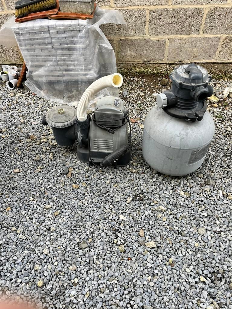 Zandfilter voor Intex zwembad. Met alle slangen, Ophalen, Zo goed als nieuw