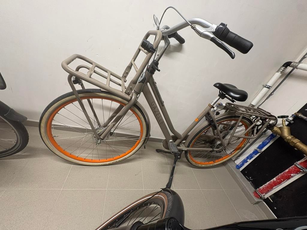 Heavy Duty NL Gazelle damesfiets, Ophalen, Gebruikt, Gazelle, Versnellingen