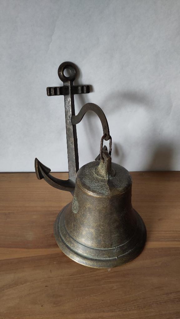 Scheepsbel PS GRAF SPEE 1939 met groot anker, Antiek en Kunst, Antiek | Brons en Koper, Ophalen