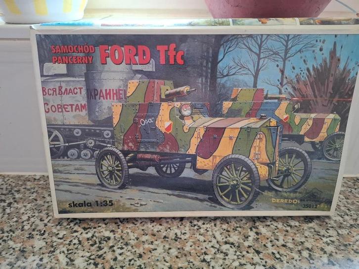 gepantserde Ford Tfc modelbouwkit 1/35e van RPM, Hobby en Vrije tijd, Modelbouw | Auto's en Voertuigen, Gebruikt, 1:32 tot 1:50