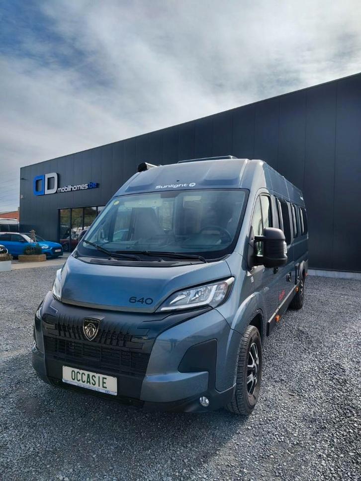 Buscamper / Van Sunlight Cliff 640 DD editie, Caravanes & Camping, Camping-cars, Entreprise, jusqu'à 3, Modèle Bus ou Fourgon aménagé