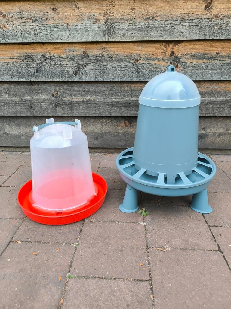 Voeder-en drinkbak voor kippen, Ophalen, Gebruikt, Drinken en Voederen