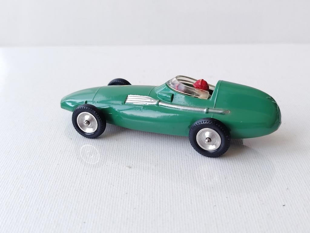 Solido Authentique Vanwall F1 Originale, Enlèvement ou Envoi, Solido