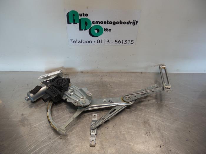 Mécanique vitre 4portes avant droite d'un Opel Zafira (Zafi, Autos : Pièces & Accessoires, Vitres & Accessoires, Opel, Utilisé