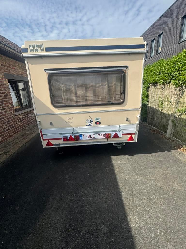 Esterel plooicaravan, Caravans en Kamperen, Omvormbare zithoek, Bedrijf, Esterel, 500 - 750 kg