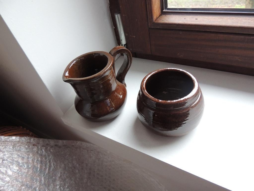 suiker- en melkpotje aardewerk, Ophalen, Overige typen, Zo goed als nieuw, Effen