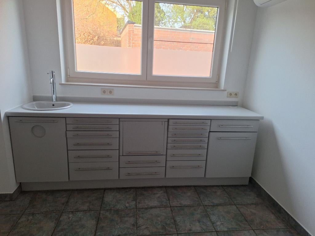 Tandarts kast, Ophalen, Gebruikt