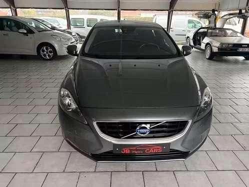 volvo v40 /1.6 d/AUTOMAAT/CAR PASS/garantie, Autos, Volvo, Entreprise, V40, ABS, Airbags, Air conditionné, Alarme, Bluetooth, Ordinateur de bord