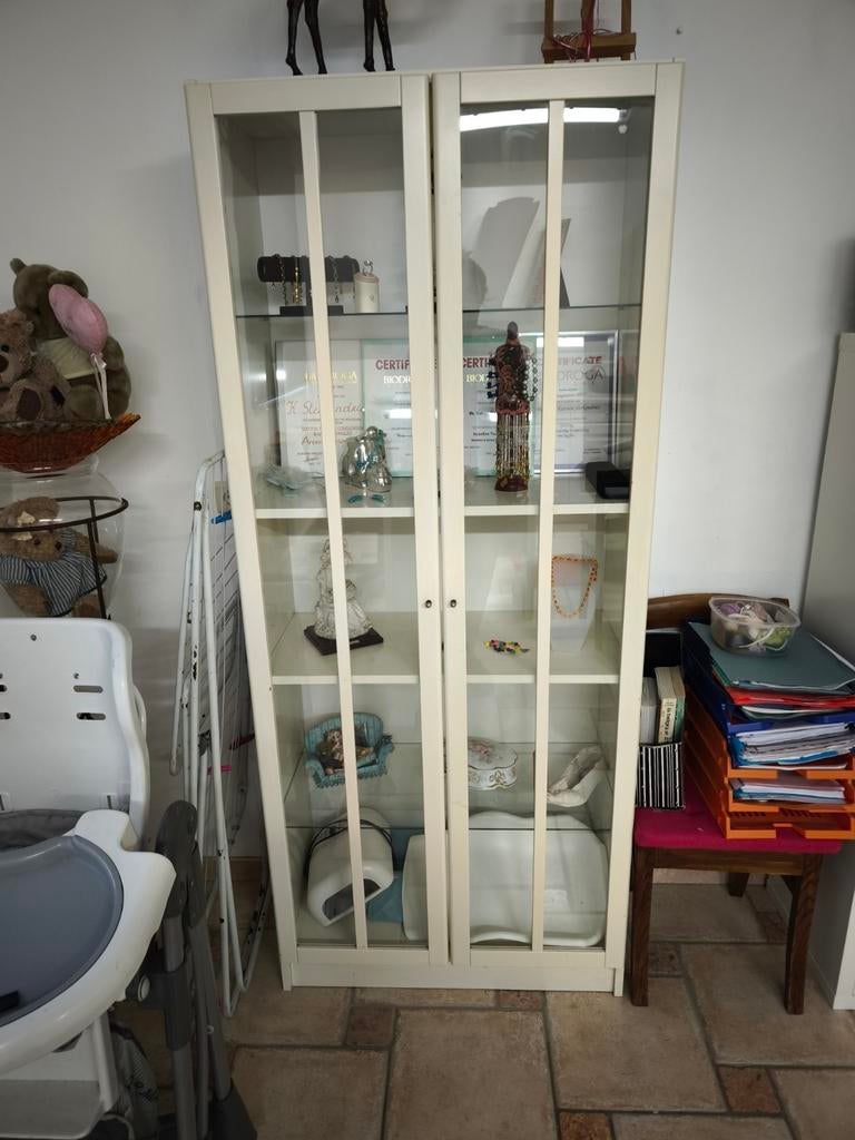 Witte vitrine kast, Huis en Inrichting, Ophalen