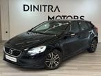 Volvo V40 V40 1.5 T3 Momentum Geartronic, Auto's, Automaat, Stof, 4 cilinders, Zwart