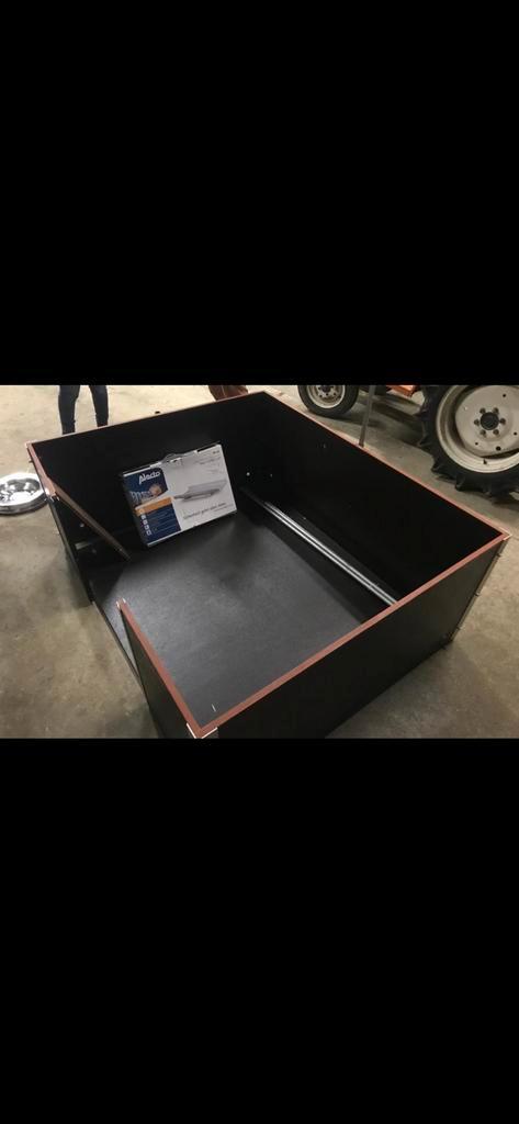 Werpkist, Dieren en Toebehoren, Honden-accessoires, Gebruikt, Ophalen