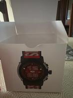 DIESEL SMARTWATCH, Bijoux, Sacs & Beauté, Overige merken, Étanche, Comme neuf, Enlèvement