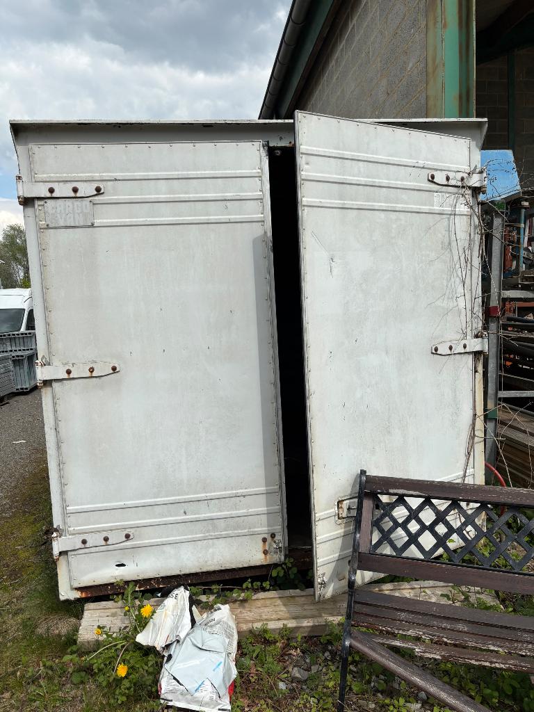 Container, Enlèvement