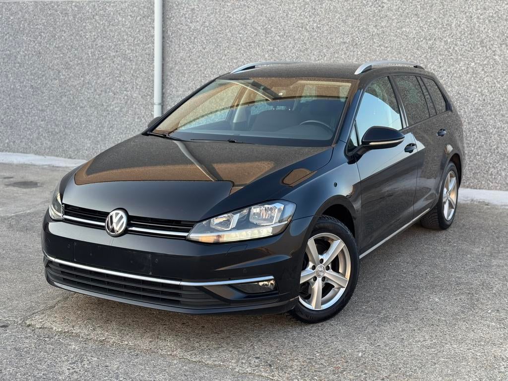 Volkswagen Golf 7.5 1.6TDI 116PK DSG7 Automaat - Navigatie!, Stof, 4 cilinders, Zwart, Bedrijf