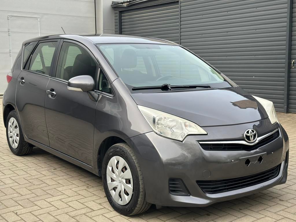 Toyota Verso-S 1.3Essence Euro5 1e eigenaar klaar registre, Auto's, Toyota, Bedrijf, Verso-S, ABS, Adaptieve lichten, Airbags