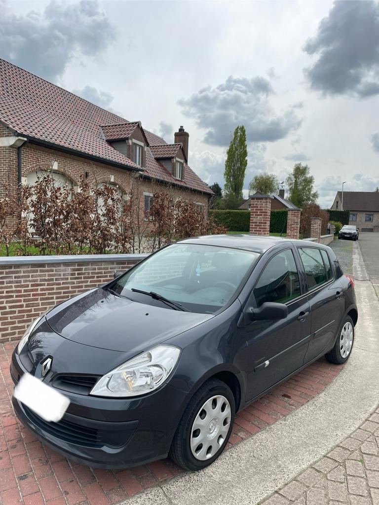 Renault Clio 1.2i 16v Community essence, Achat, Entretenue par le concessionnaire, Particulier, Alarme