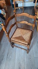 HOEKSTOEL, riet en hout. Antiek. Wijnoogst, Antiek en Kunst, Ophalen