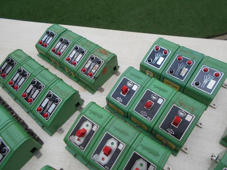 Lot met 34 stuks fleischmann H0 schakelborden, Hobby & Loisirs créatifs, Trains miniatures | HO, Utilisé, Fleischmann, Enlèvement