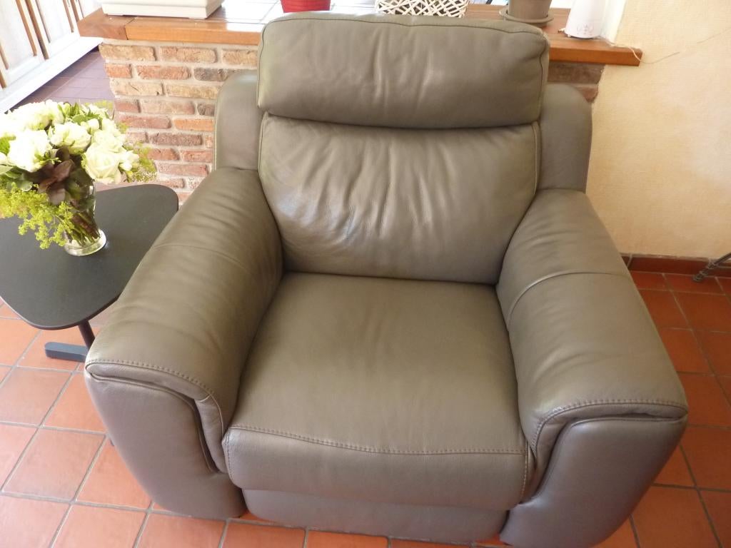Fauteuil avec fonction relax cuir gris ultra souple, Enlèvement, Utilisé, Cuir