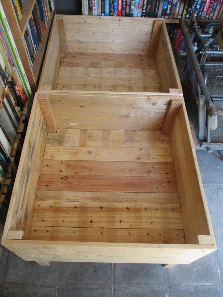 2 nieuwe houten bloembakken, Tuin en Terras, Bloembakken en Plantenbakken, Nieuw, Hout, Binnen, Balkon, Tuin, 60 cm of meer, 60 tot 100 cm