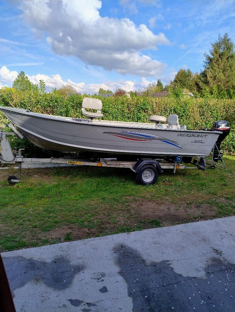 Bateau de pêche et de plaisance en aluminium, Enlèvement, Utilisé, Moteur hors-bord, Essence