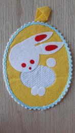 decoratie - paasei met paashaas / konijn , stof, Ophalen of Verzenden, Zo goed als nieuw