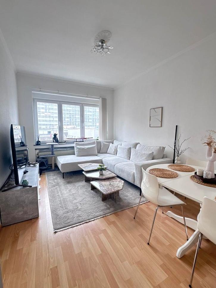 Appartement a louer à cotés de la Médiacité, Immo, Appartements & Studios à louer, Liège (ville), 50 m² ou plus