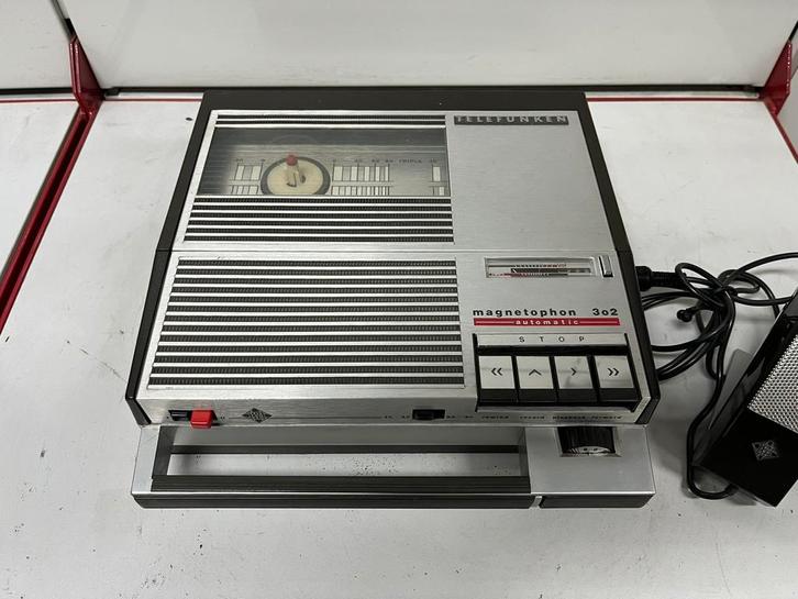 Magnétophone à bandes vintage TELEFUNKEN 302 + Micro TD 25, TV, Hi-fi & Vidéo, Enregistreurs audio, Magnétophone, Enlèvement ou Envoi