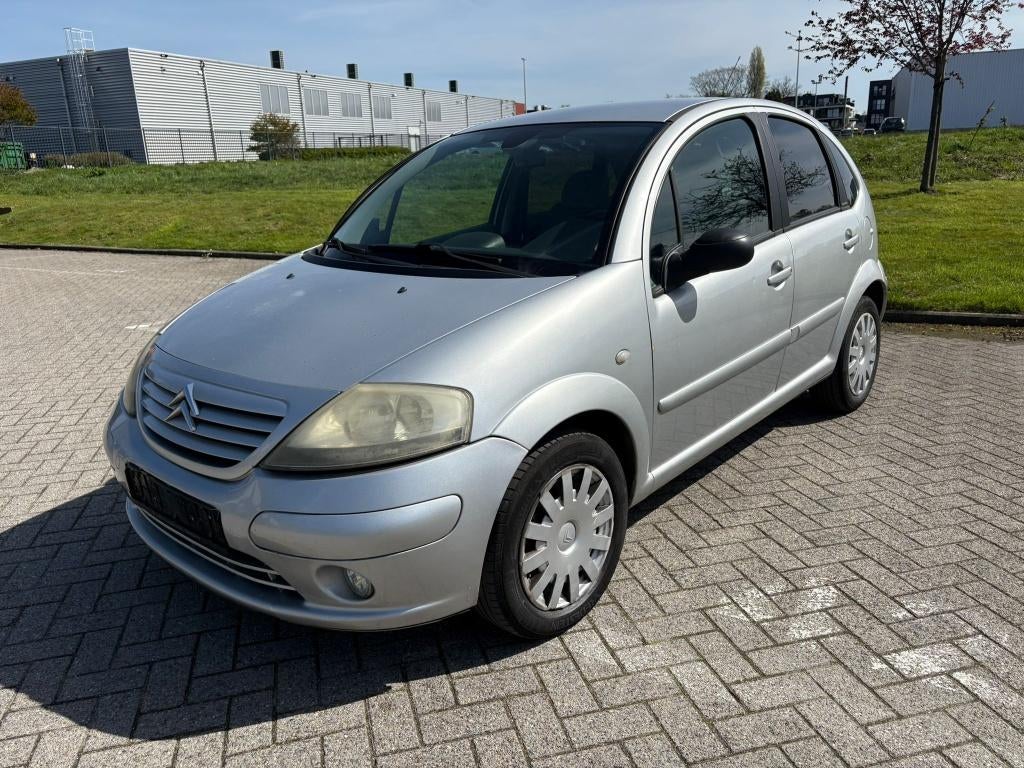 Citroën C3 1.4 Benzine bj 2004 Automaat! 172752km Airco, Autos, Citroën, Argent ou Gris, Achat, Entreprise, Automatique