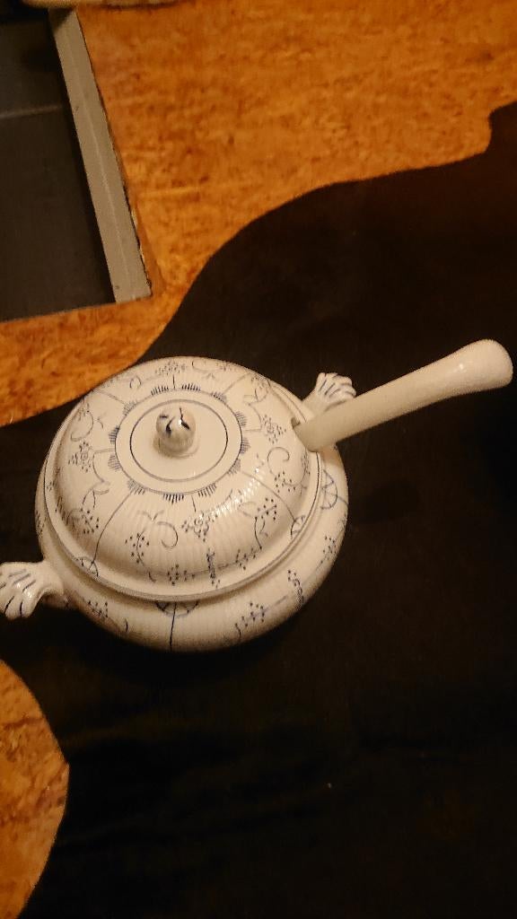 Eetservices Boch blauw /wit, Ophalen, Gebruikt, Porselein, Compleet servies