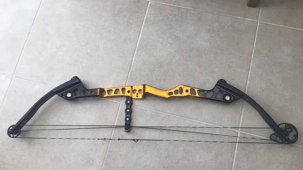 Linkse mathews comp boog, Sport en Fitness, Handboogschieten, Ophalen of Verzenden, Gebruikt