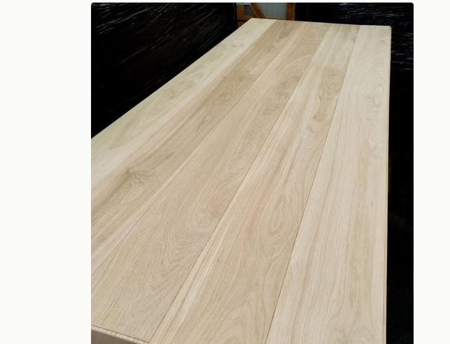 PARQUET EN CHÊNE FRANÇAIS MASSIF DE 200 MM DE LARGE, Enlèvement