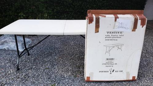 Picknicktafel 30 €, Tuin en Terras, Picknicktafels, Zo goed als nieuw, Rechthoekig, Overige materialen, Inklapbaar, Ophalen