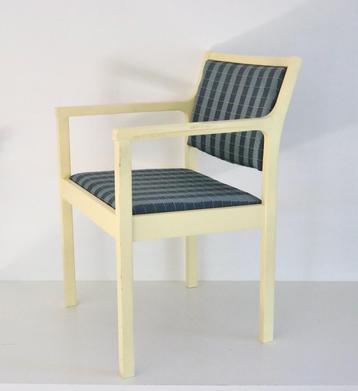 6 brede vintage stoelen jaren 70 beschikbaar voor biedingen