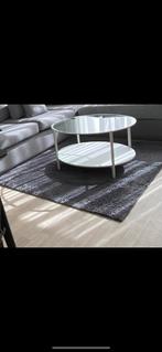 Magnifique table ikea !!!!!, Maison & Meubles, Tables | Tables de salon, Comme neuf