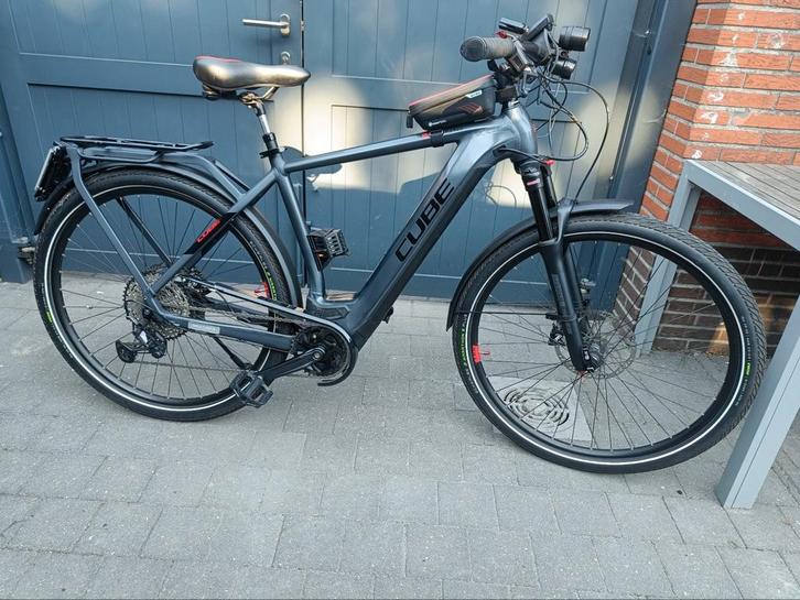 Cube Kathmandu Hybrid pedelec, Fietsen en Brommers, Fietsen | Heren | Sportfietsen en Toerfietsen, Zo goed als nieuw, Ophalen
