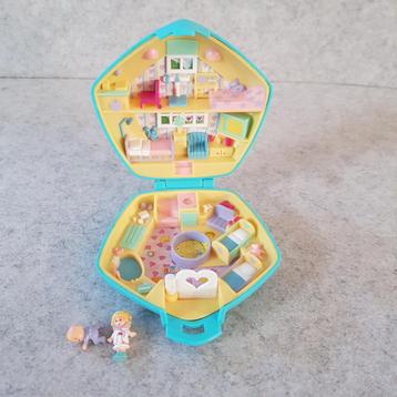 Polly Pocket Polly In The Nursery 1992 disponible aux enchères