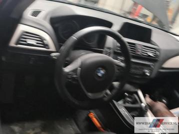 BMW 1 er F20 airbag ser 2013 dashboard