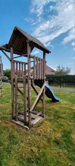 Tour de jeu avec toboggan, Enfants & Bébés, Enlèvement, Utilisé