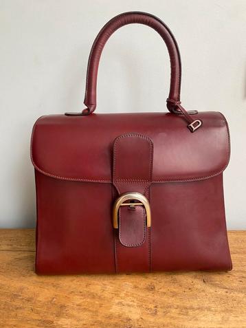 Delvaux Brillant Bordeaux MM beschikbaar voor biedingen