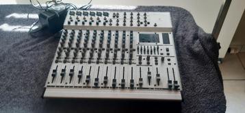   Mengtafel Behringer MX beschikbaar voor biedingen