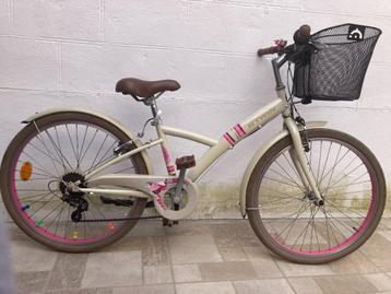 kinder fiets beschikbaar voor biedingen