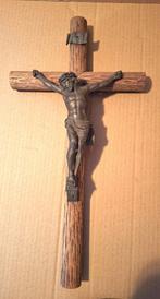 Crucifix (kruisbeeld), Antiek en Kunst, Antiek | Religieuze voorwerpen, Ophalen of Verzenden