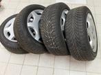 4 pneus hiver sur jantes + enjoliveurs Mercedes, 205 mm, Band(en), 16 inch, Gebruikt