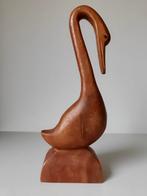 Prachtige watervogel - Handgesneden hout, Ophalen