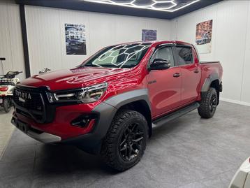 TOYOTA HILUX GR SPORT 2 AUTOMAAT 2.8 D4D 204 PK 2025, Auto's, Toyota, Automaat, 4 deurs, Euro 6, 4 cilinders