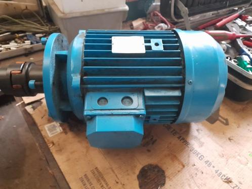 Electromotoren, Doe-het-zelf en Bouw, Elektriciteit en Kabels, Ophalen
