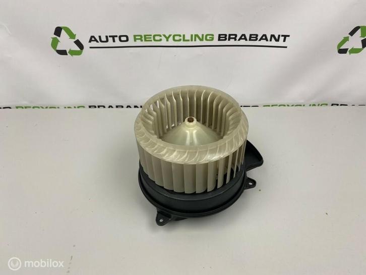 Kachel aanjager Audi Volkswagen 4H1820021B, Auto-onderdelen, Airco en Verwarming, Audi, Gebruikt, Ophalen of Verzenden